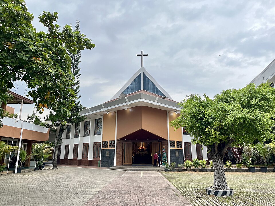 Gereja Ratu Damai - Teluk Betung