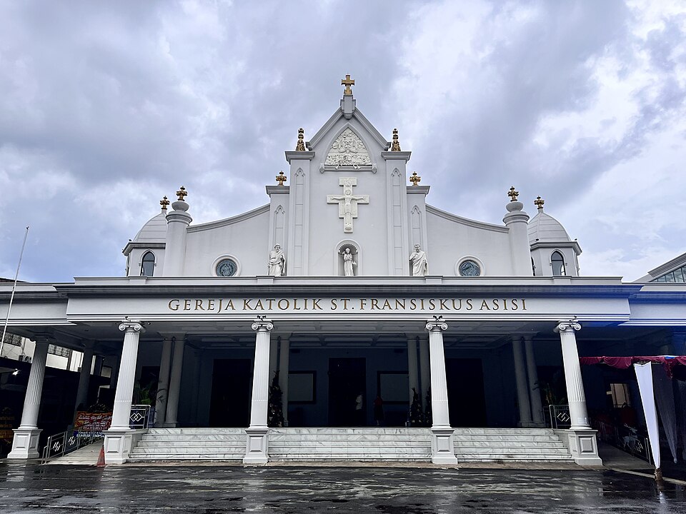 Gereja Santo Fransiskus Asisi