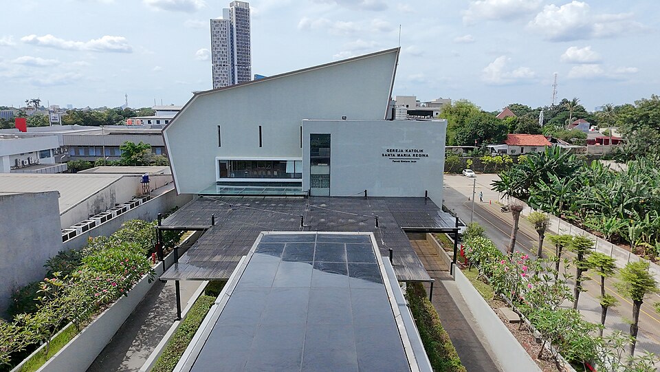 Gereja Santa Maria Regina