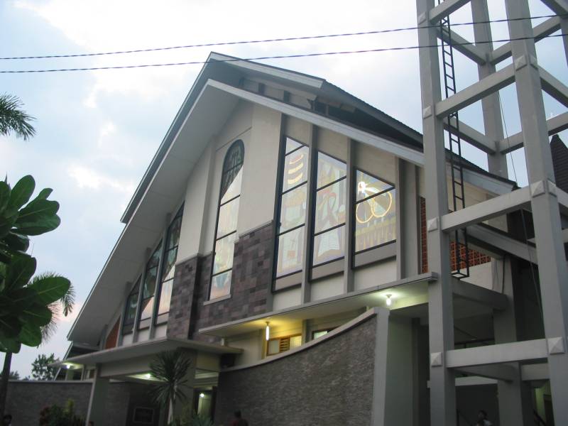 Gereja Santo Paulus - Kleco