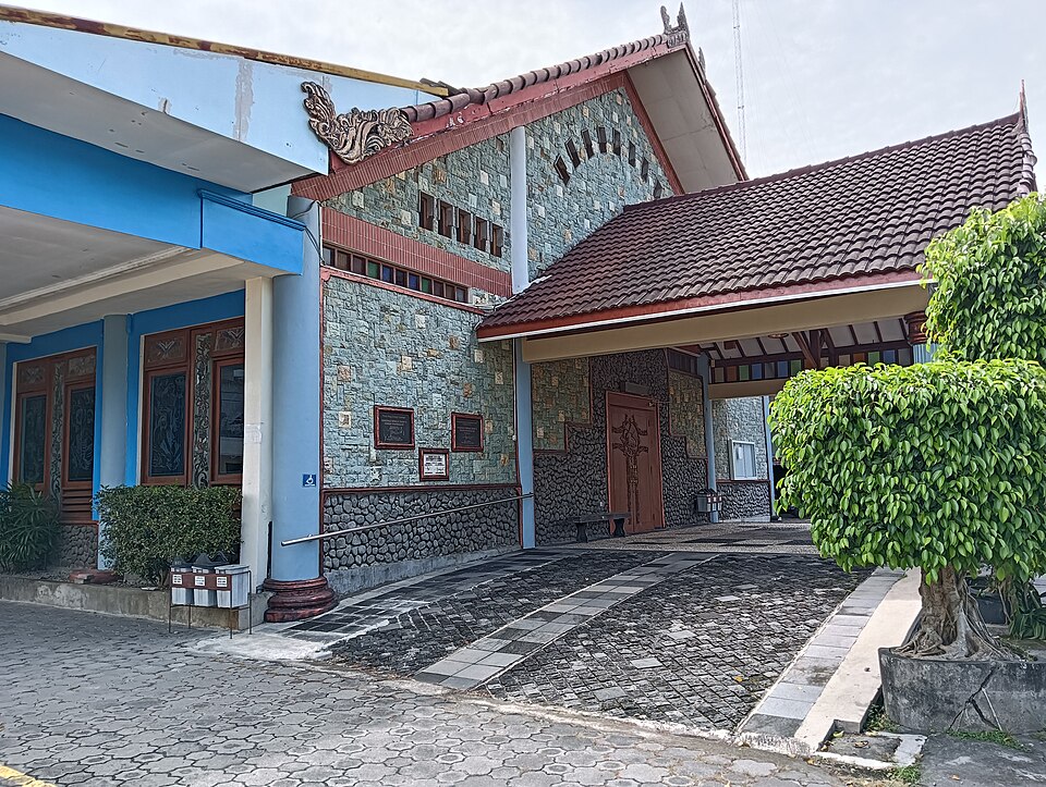 Gereja Santa Maria Tak Bercela - Nanggulan