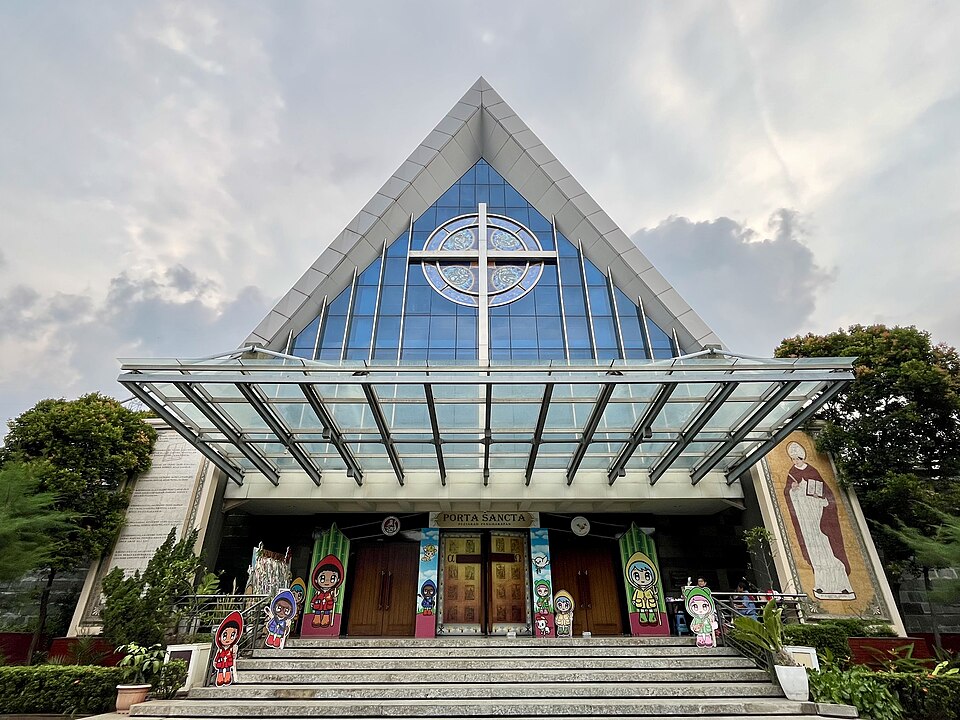 Gereja Santo Albertus Agung - Harapan Indah