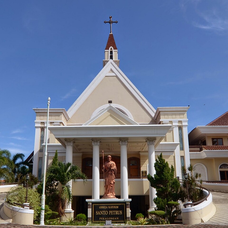 Gereja Santo Petrus - Pekalongan