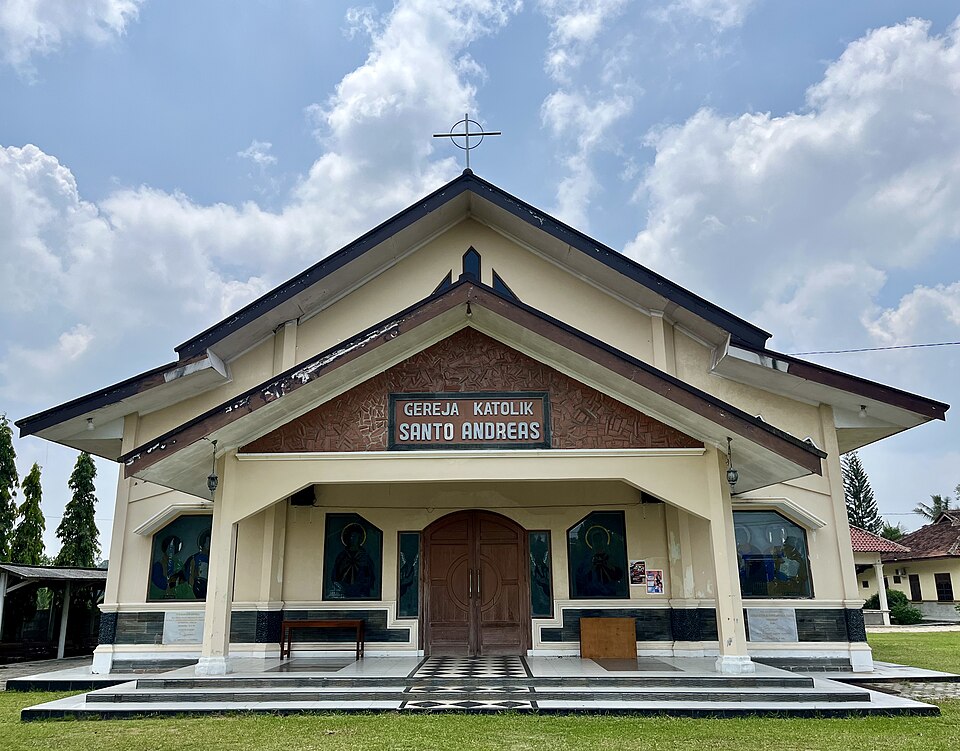 Gereja Santo Andreas Rasul - Margo Agung