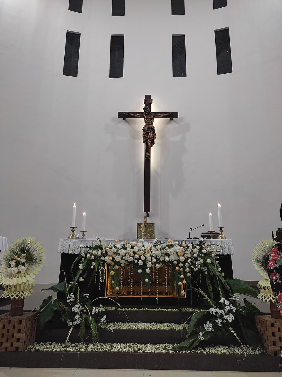 Gereja Santo Petrus Krisologus - Bukit Semarang Baru