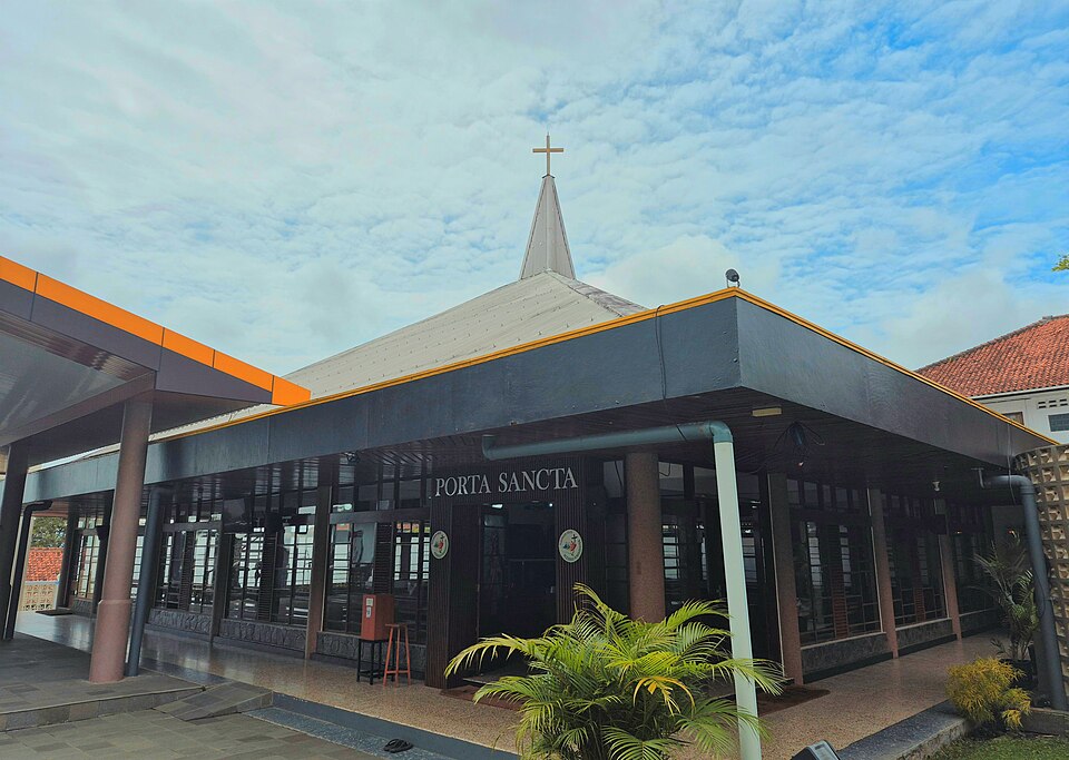 Gereja Kristus Raja - Cigugur, Kuningan