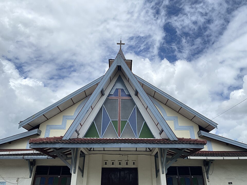 Gereja Santo Yoseph - Medari