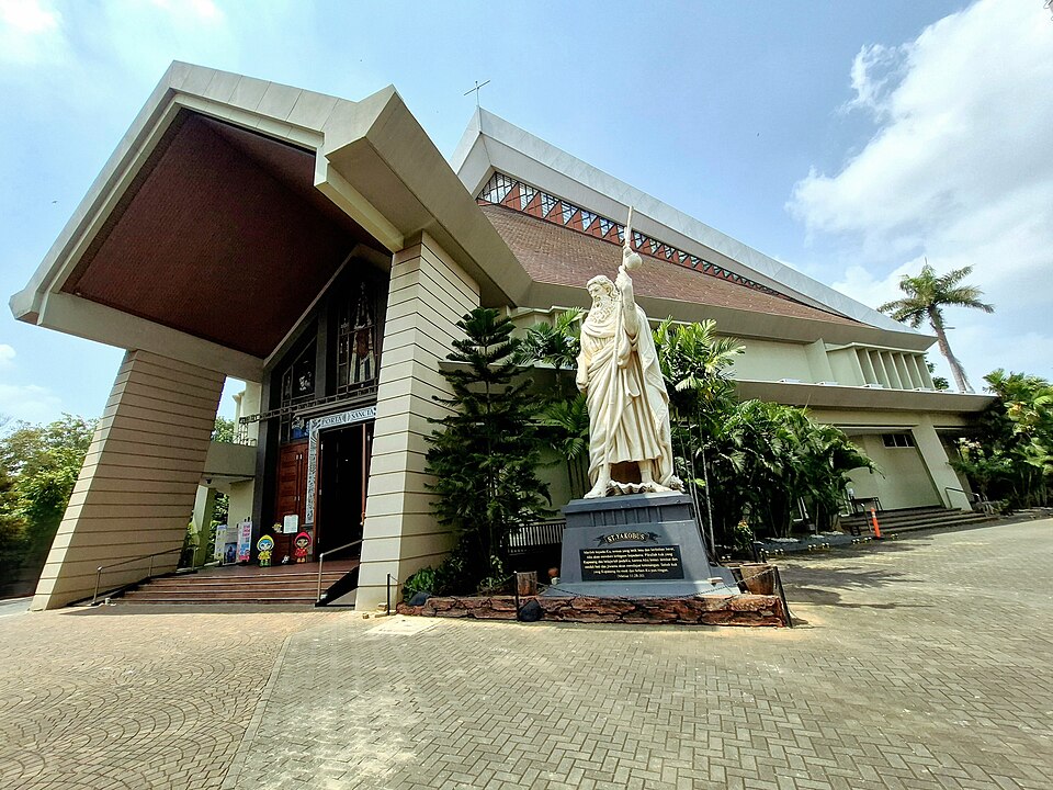 Gereja Santo Yakobus - Kelapa Gading
