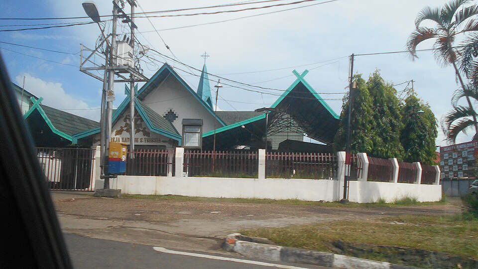 Gereja Santa Teresia - Jambi