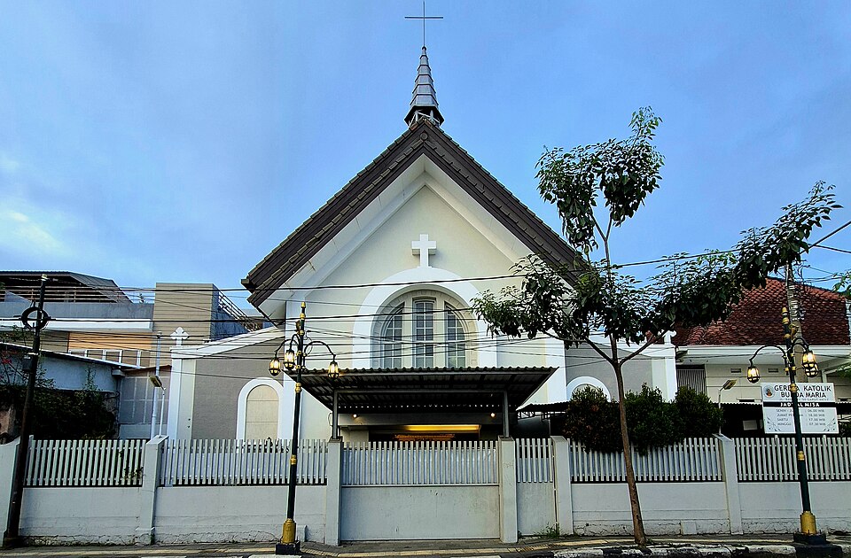 Gereja Bunda Maria - Garut