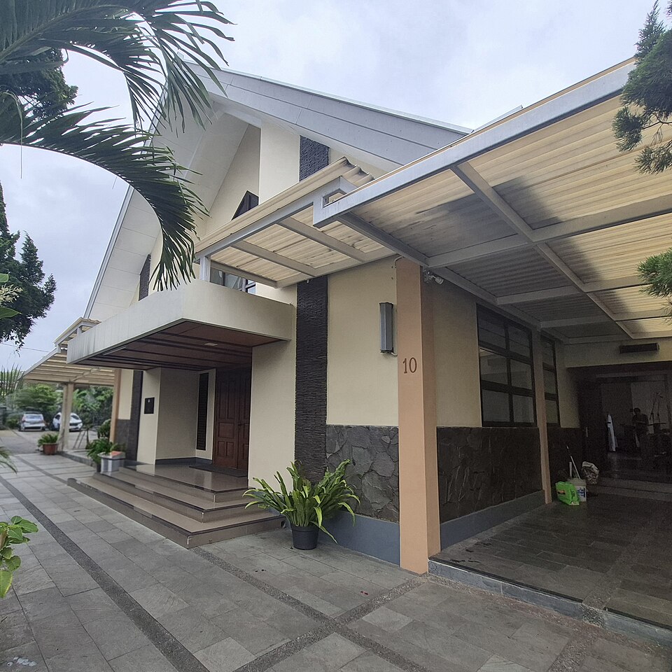 Gereja Santo Theodorus - Sukawarna