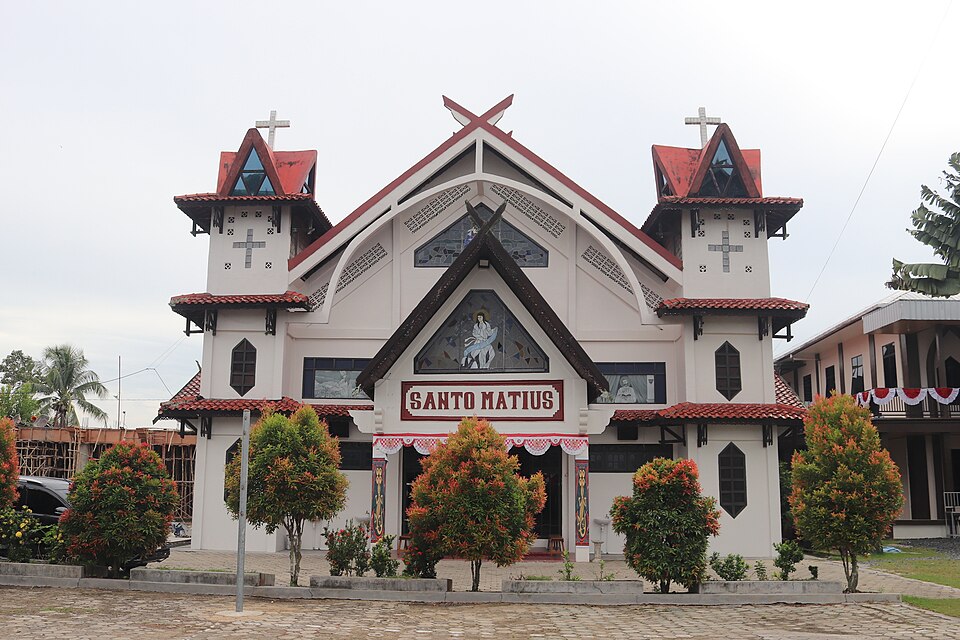 Gereja Santo Matius - Kuala Kapuas
